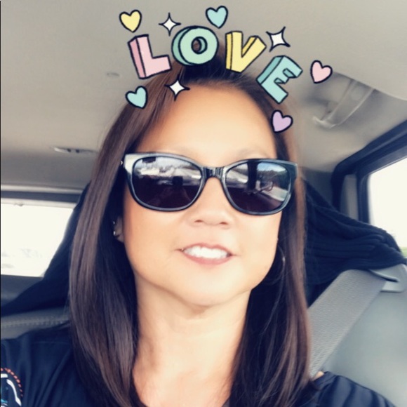 Meet your Posher - Picture 1 of 1